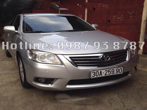 Cho thuê xe 4 chỗ Toyota Camry 2016