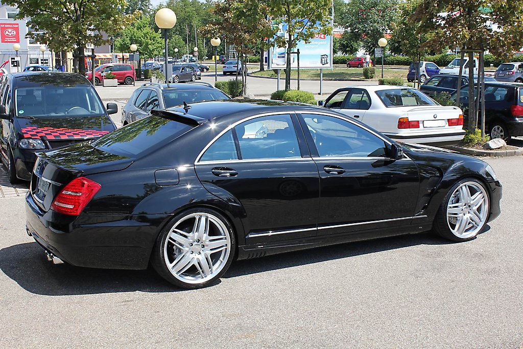 Cho thuê xe 4 chỗ VIP Mercedes S500