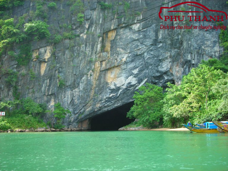 cho thuê xe đi du lịch phong nha kẻ bàng-1