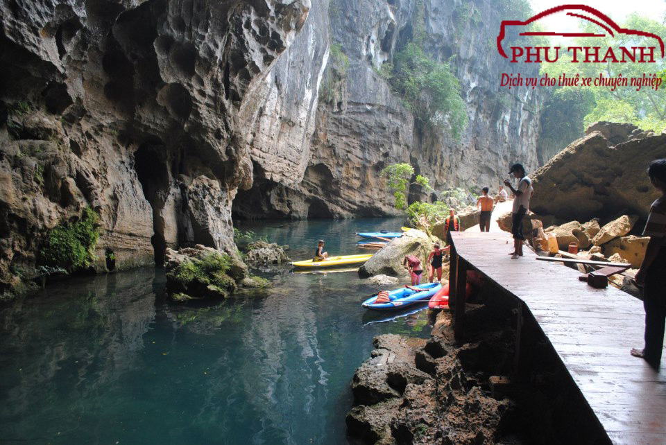 cho thuê xe đi du lịch phong nha kẻ bàng-3