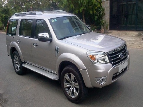 Cho thuê xe cưới Ford Everest