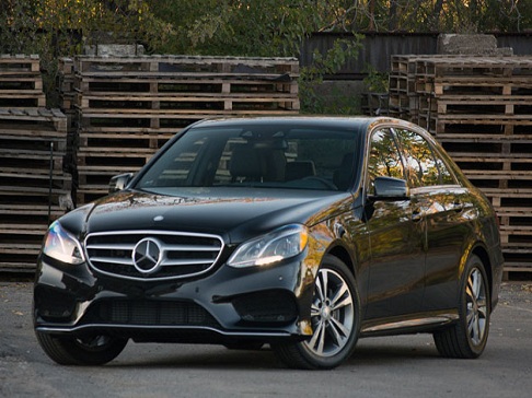 Xe đón tiễn sân bay Mercedes E280